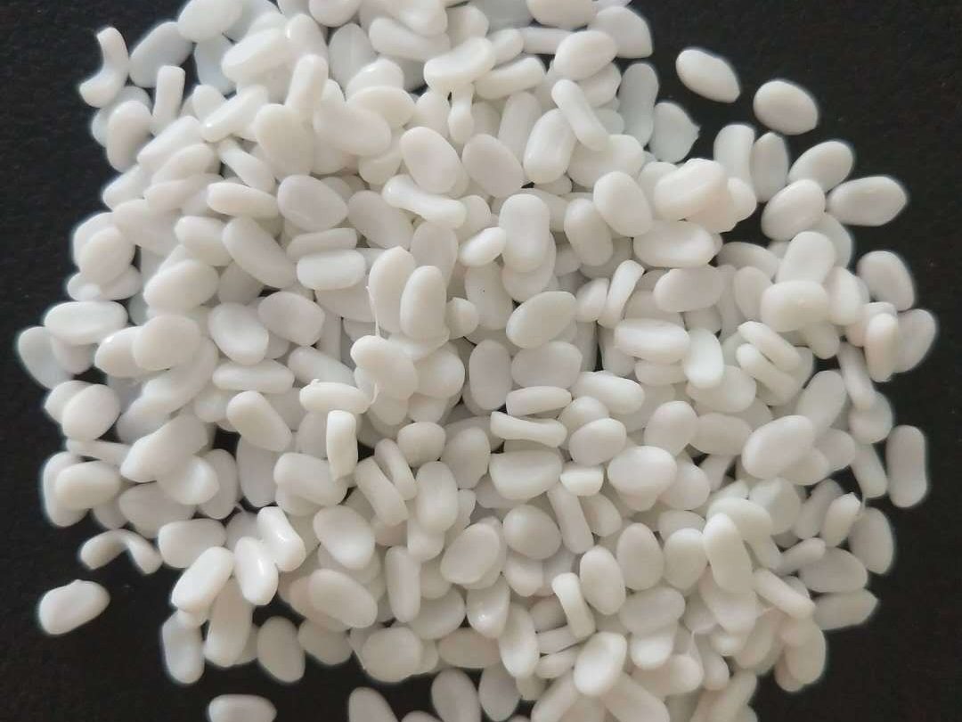ANGFLY Barium Sulfate (BaSO₄) Masterbatch: High-Gloss & Corrosion-Resistant Functional Solution